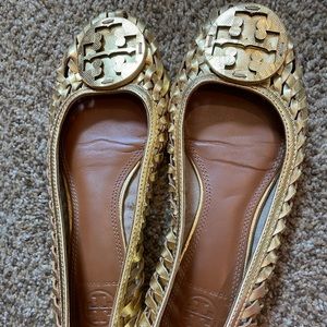 Tory Burch size 7.5 color gold
